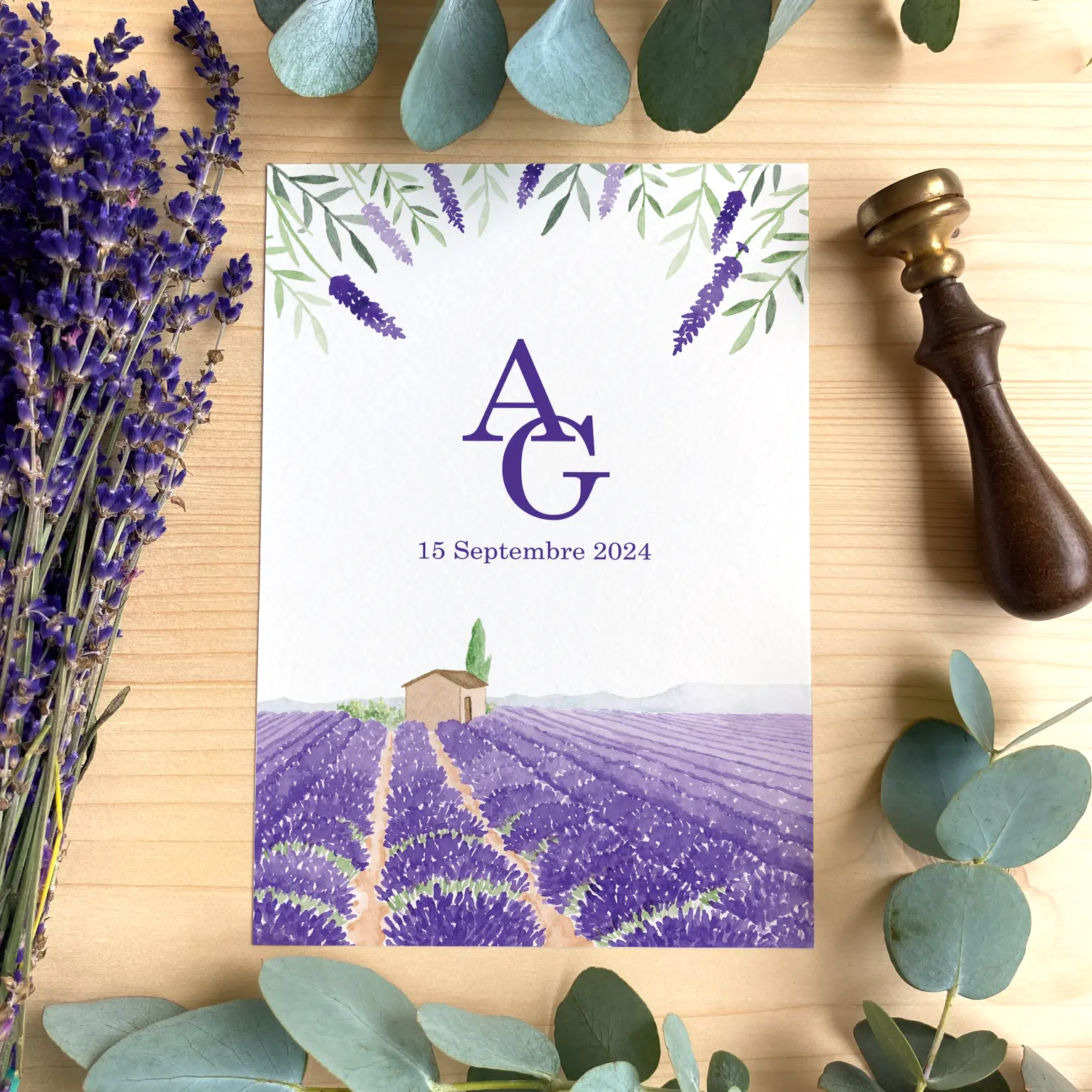 Faire-part de mariage à l'aquarelle d'un champ de lavande en Provence